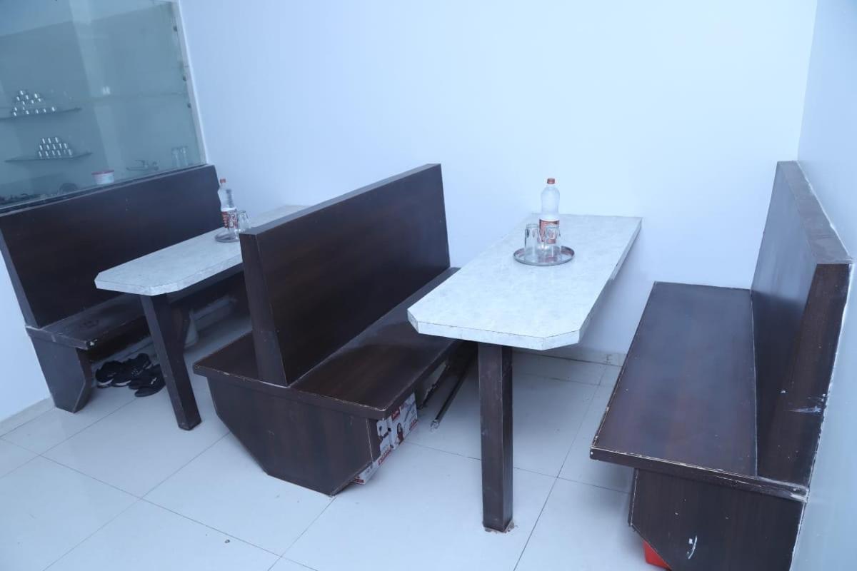 Hotel Kewal Inn Jalgaon Luaran gambar